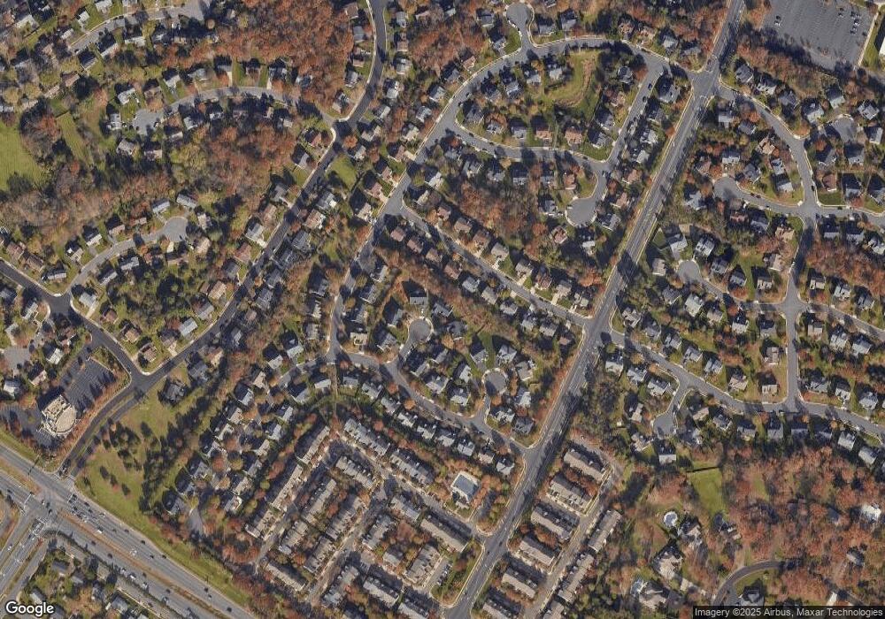 21406 Maple Hollow Ct, Sterling, VA 20164 - photo 1