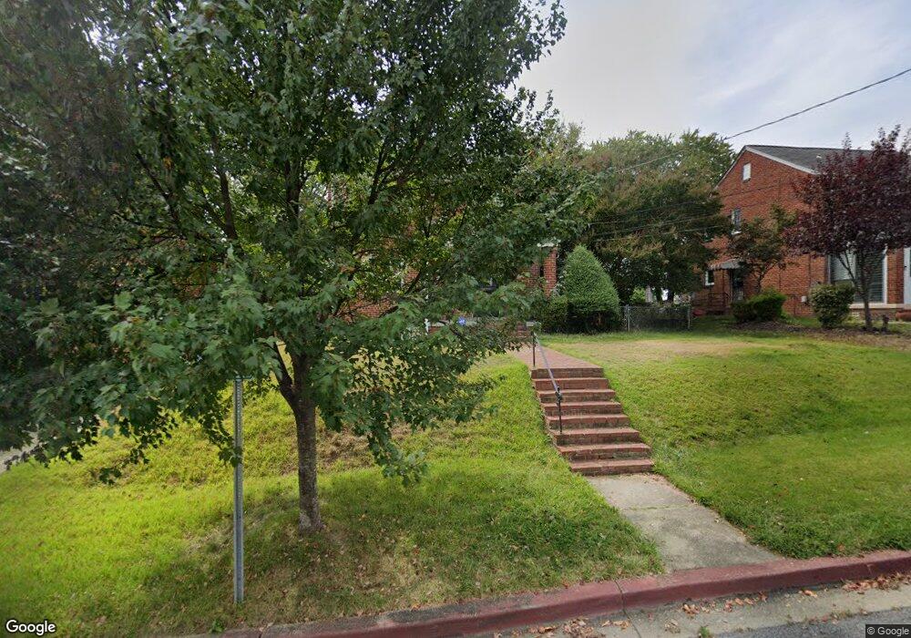 803 Somerset Place, Hyattsville, MD 20783 - photo 1