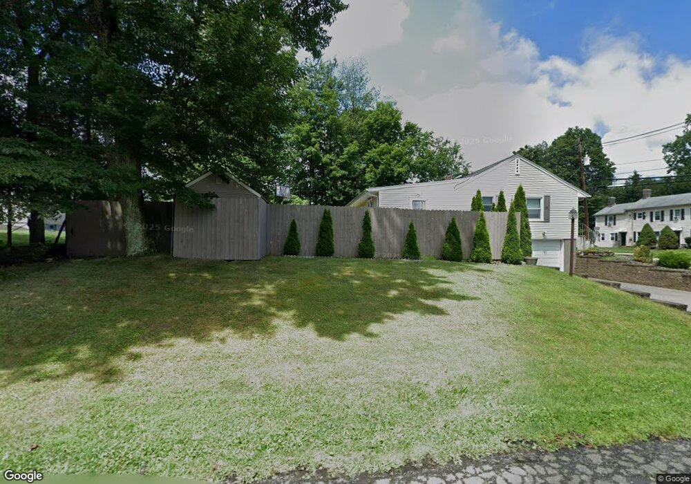 3 Merritt Dr, Nanuet, NY 10954 - photo 1