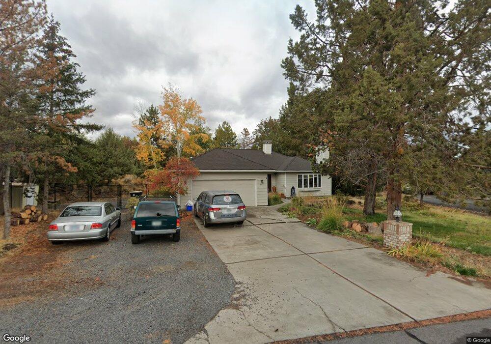 63337 Eastview Dr, Bend, OR 97701 - photo 1