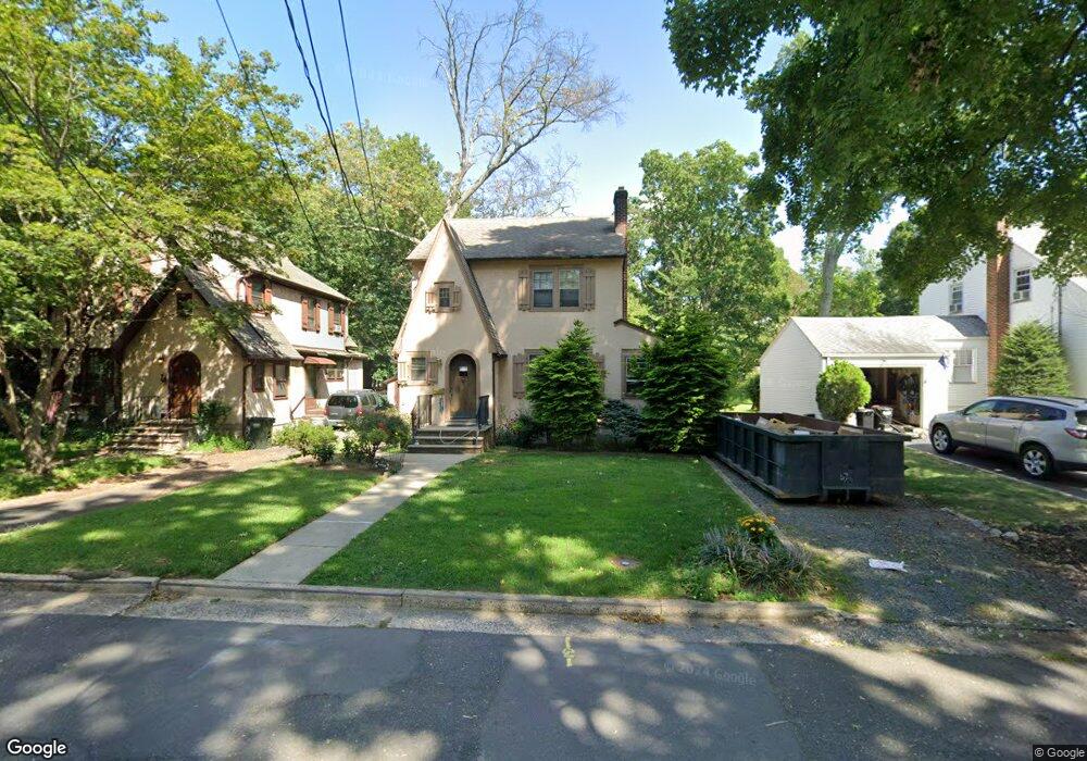 271 Maple Ave, Dunellen, NJ 08812 - photo 1