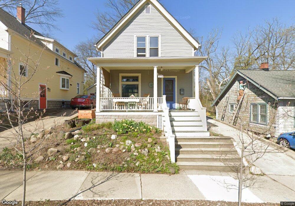 338 Mulholland St, Ann Arbor, MI 48103 - photo 1
