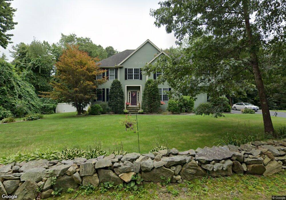 91 Albee Rd, Uxbridge, MA 01569 - photo 1