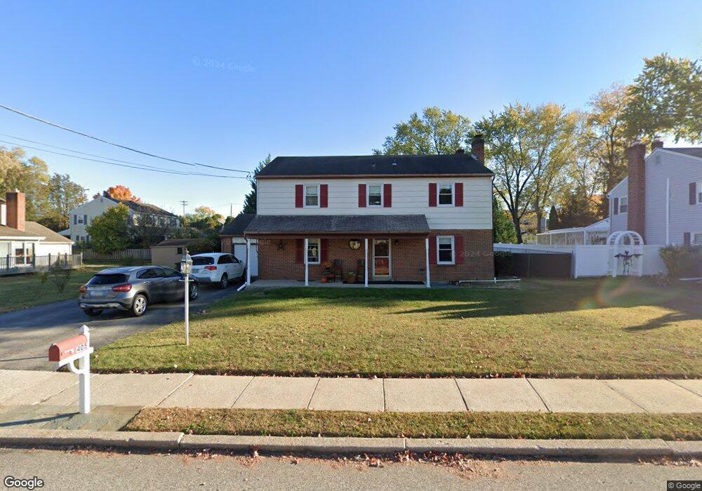 405 Covered Bridge Rd, King of Prussia, PA 19406 - photo 1