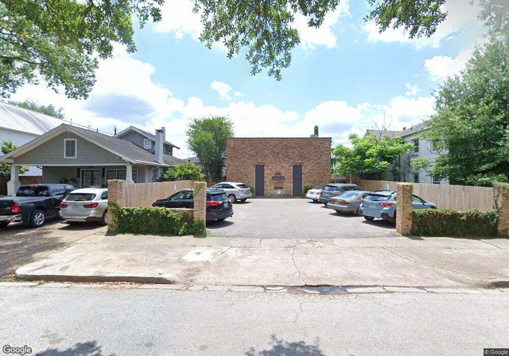 1531 Marshall St unit 5, Houston, TX 77006 - photo 1