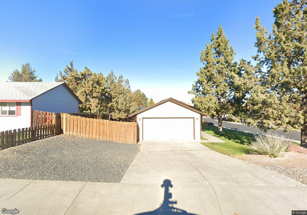 3309 SW Quartz Place, Redmond, OR 97756 - photo 1