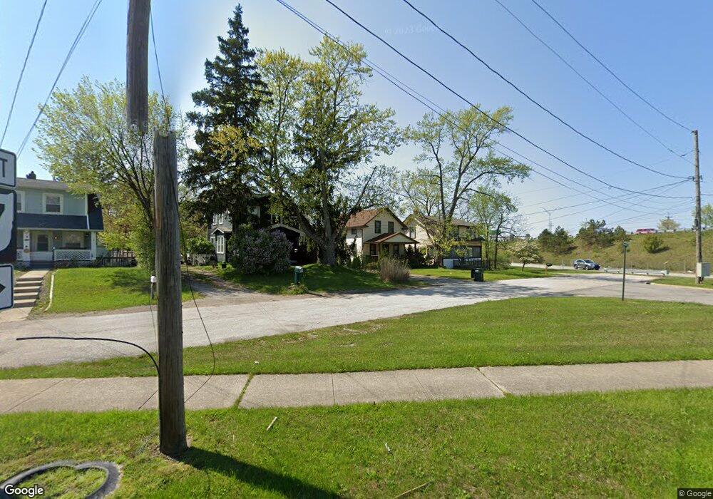 5250 Bartlett Rd, Bedford, OH 44146 - photo 1