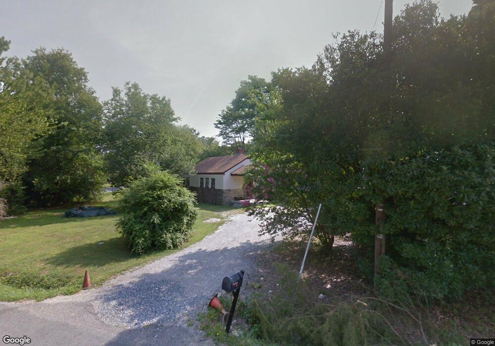 1043 Bradley Ln, Richmond, VA 23225 - photo 1