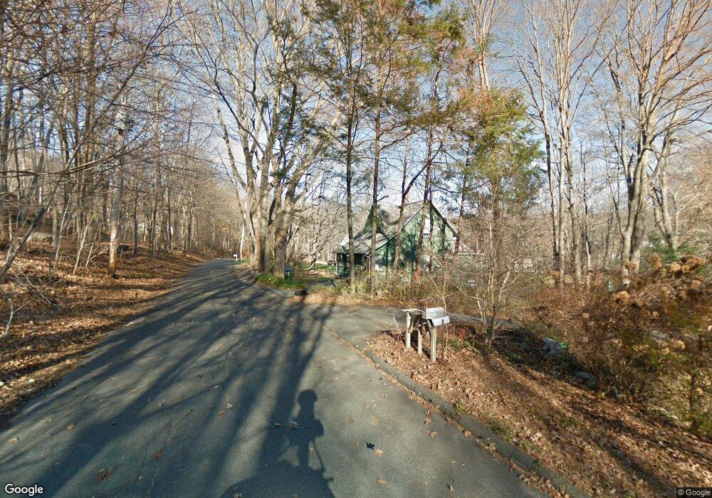 80 Tait Rd, Trumbull, CT 06611 - photo 1