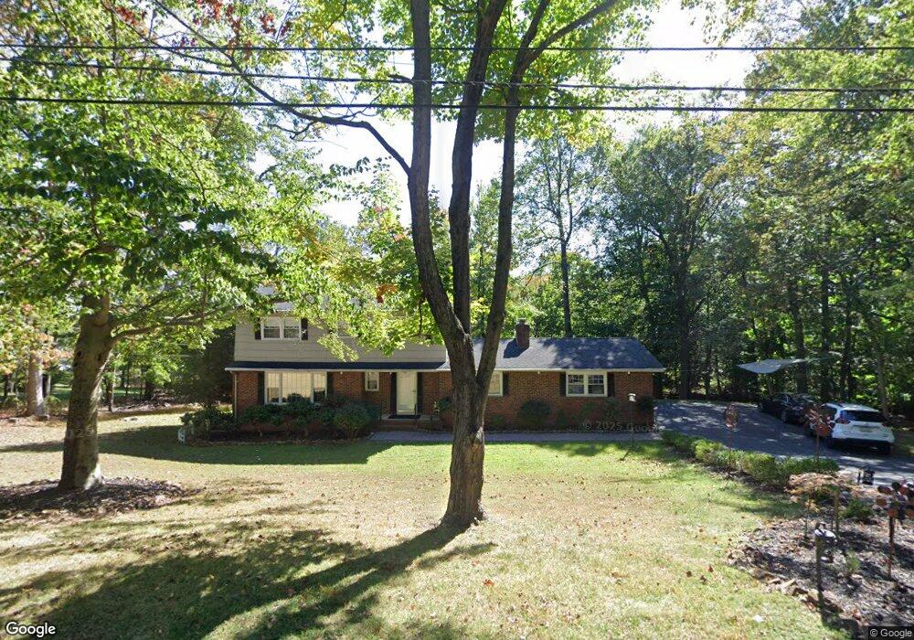 40 Sherwood Ln, Green Brook, NJ 08812 - photo 1