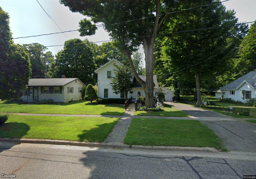 609 N Gordon St, Marshall, MI 49068 - photo 1