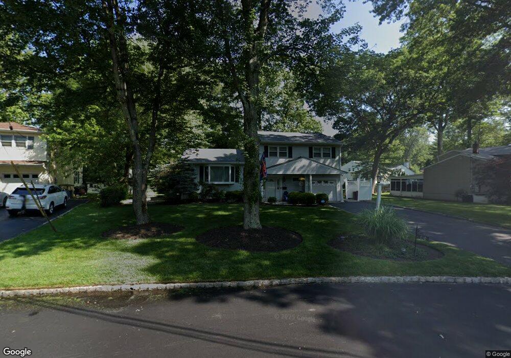 130 Crane Cir, New Providence, NJ 07974 - photo 1