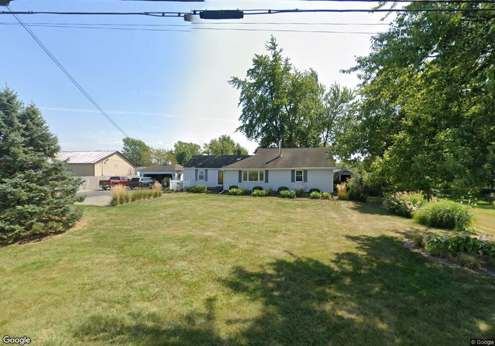 317 W Bluelick Rd, Lima, OH 45801 - photo 1
