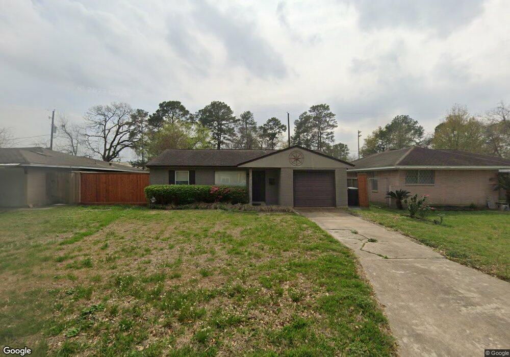 847 Sara Rose St, Houston, TX 77018 - photo 1