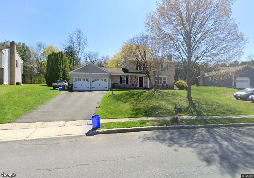 4780 Farming Ridge Blvd, Reading, PA 19606 - photo 1