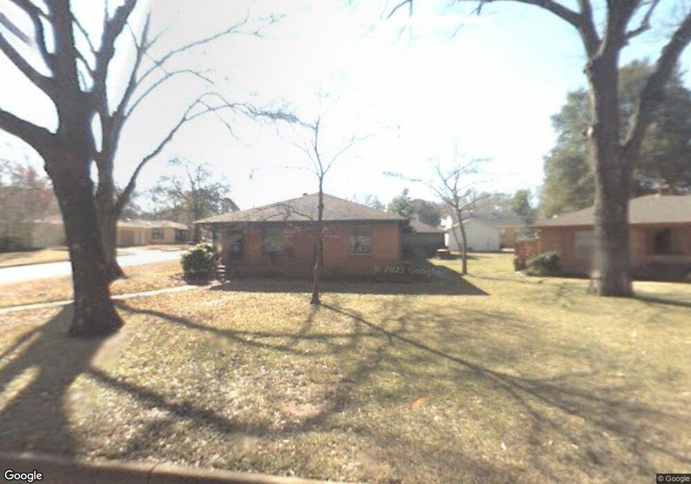 1913 Henderson Dr, Tyler, TX 75701 - photo 1