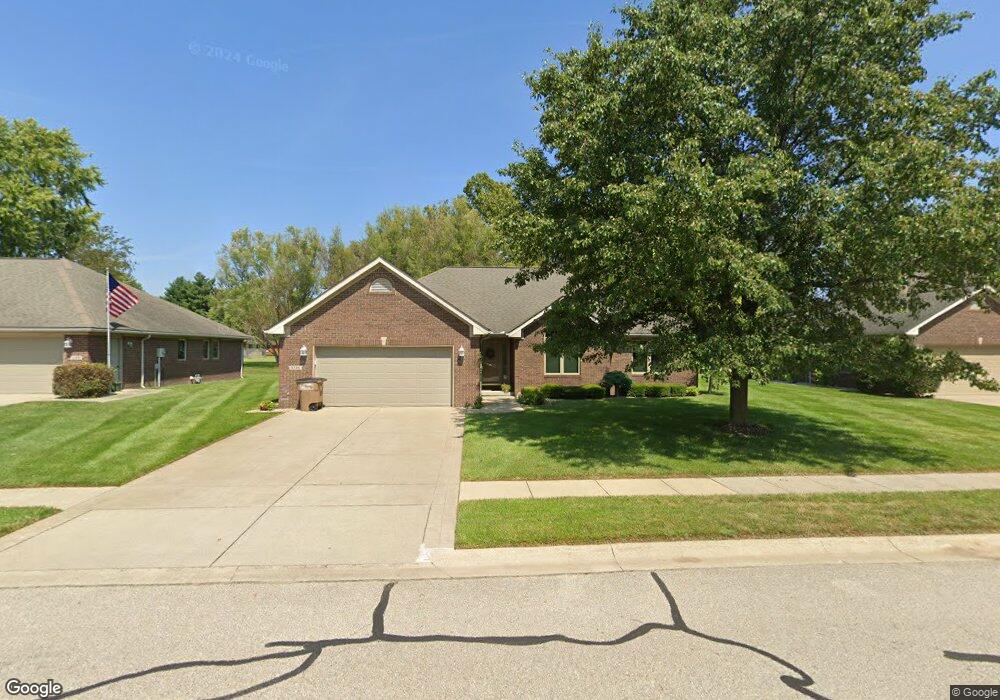 5134 Columbia Dr, Columbus, IN 47203 - photo 1