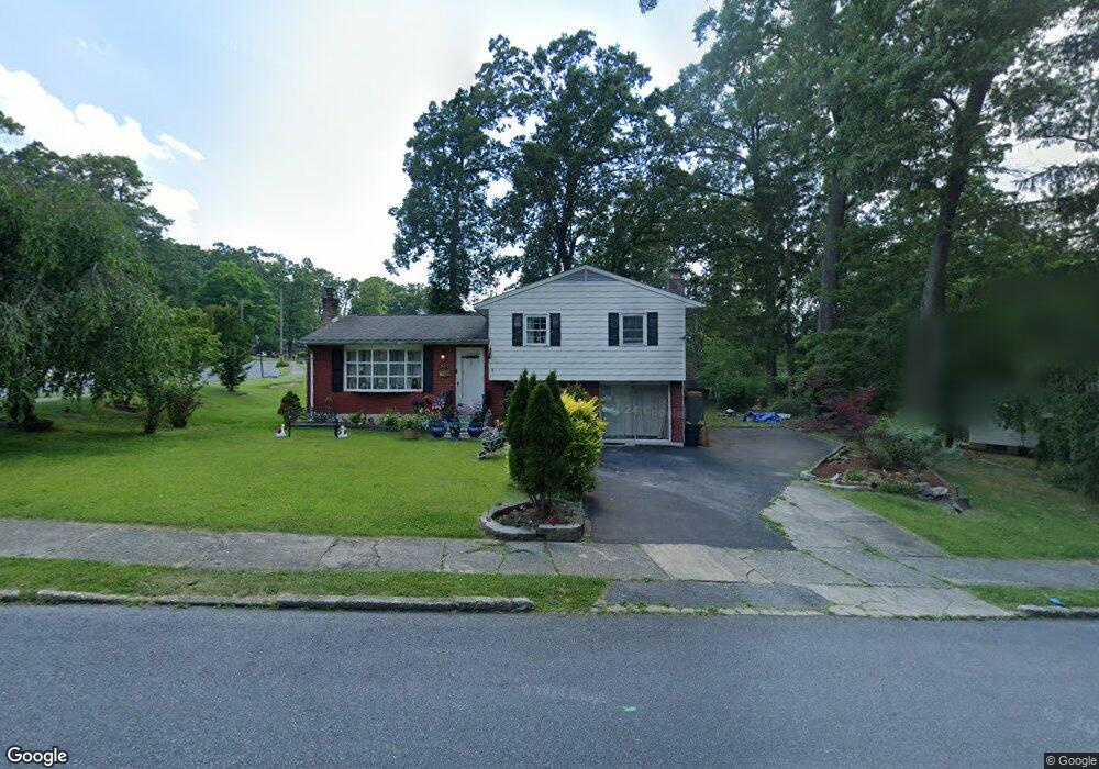 2496 S 6th St, Allentown, PA 18103 - photo 1