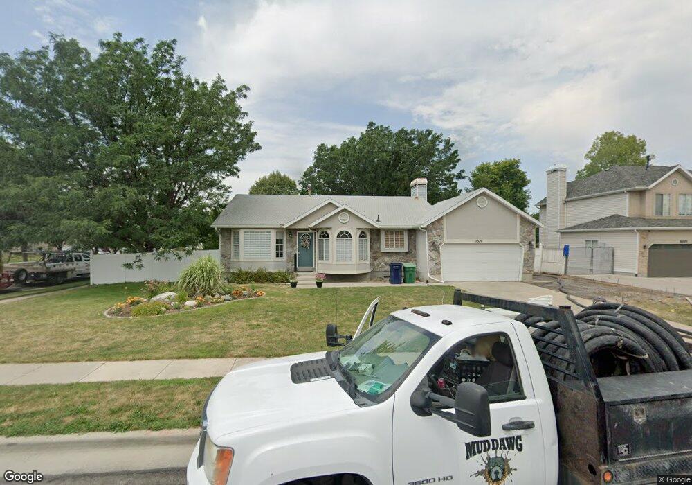 7570 Sandy Woods Ln, Midvale, UT 84047 - photo 1