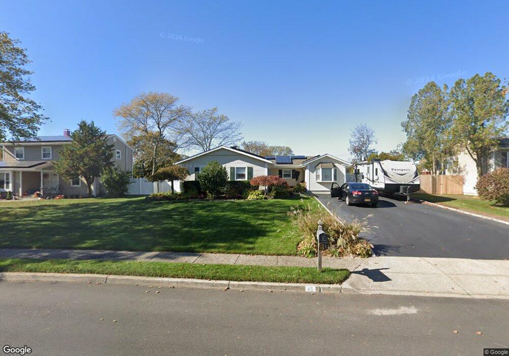 43 Spiral Rd, Holtsville, NY 11742 - photo 1