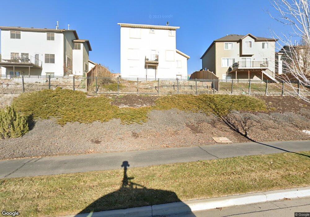 4453 N Foxtrail Cir, Lehi, UT 84043 - photo 1