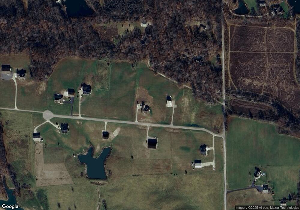 6200 Pink Willow Ct, Columbus, IN 47201 - photo 1