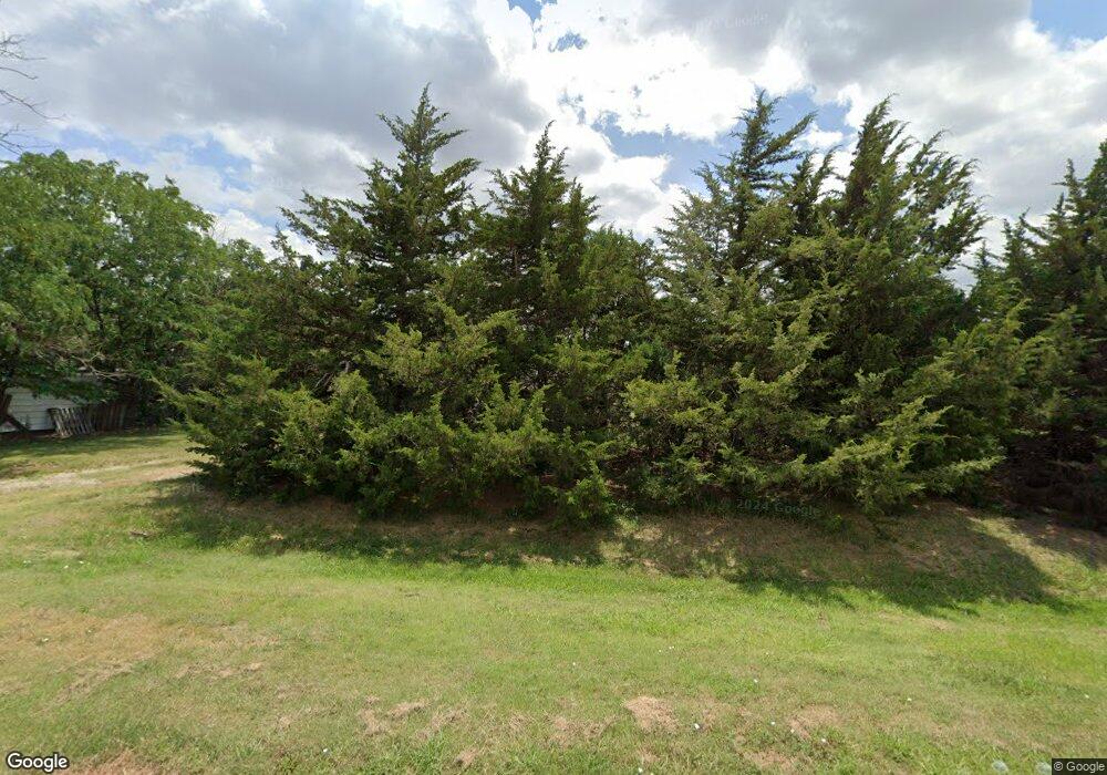 432 N 10th St, Wakeeney, KS 67672 - photo 1