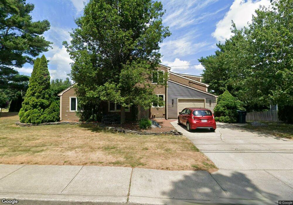 19 Liberty St, Plymouth, MA 02360 - photo 1