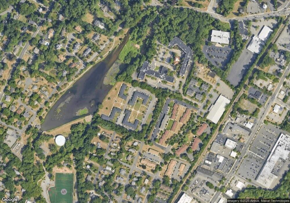 233 N Maple Ave, Park Ridge, NJ 07656 - photo 1