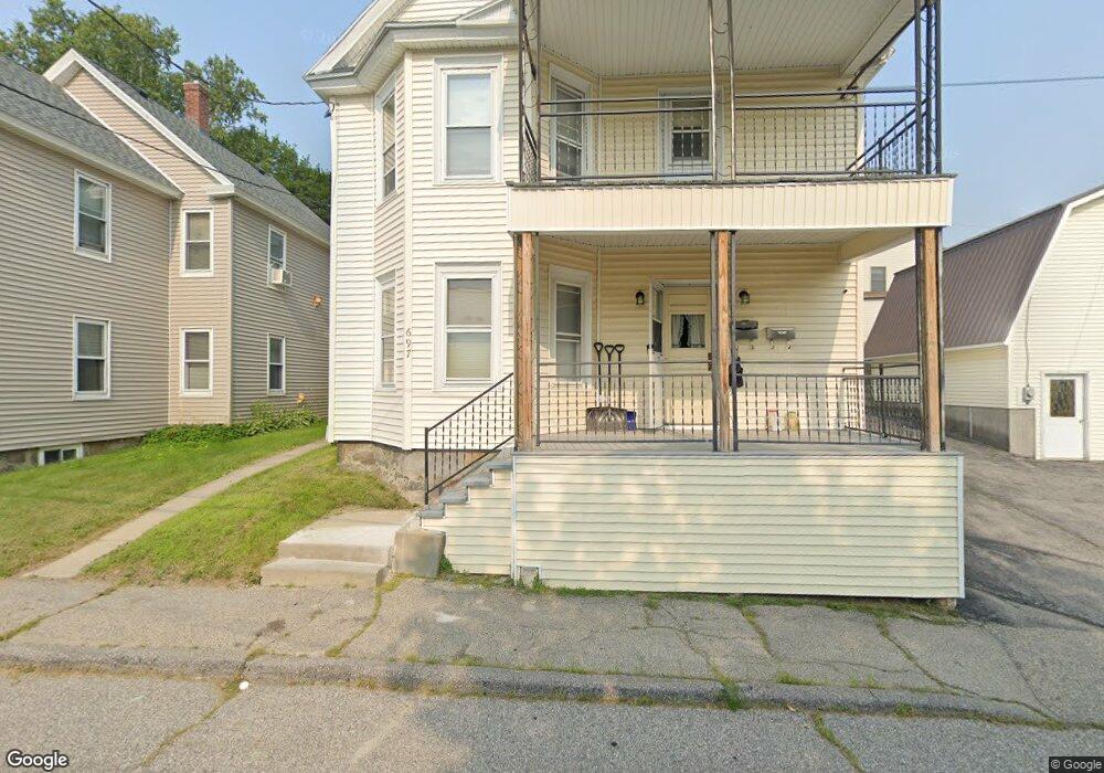 697 2nd Ave, Berlin, NH 03570 - photo 1