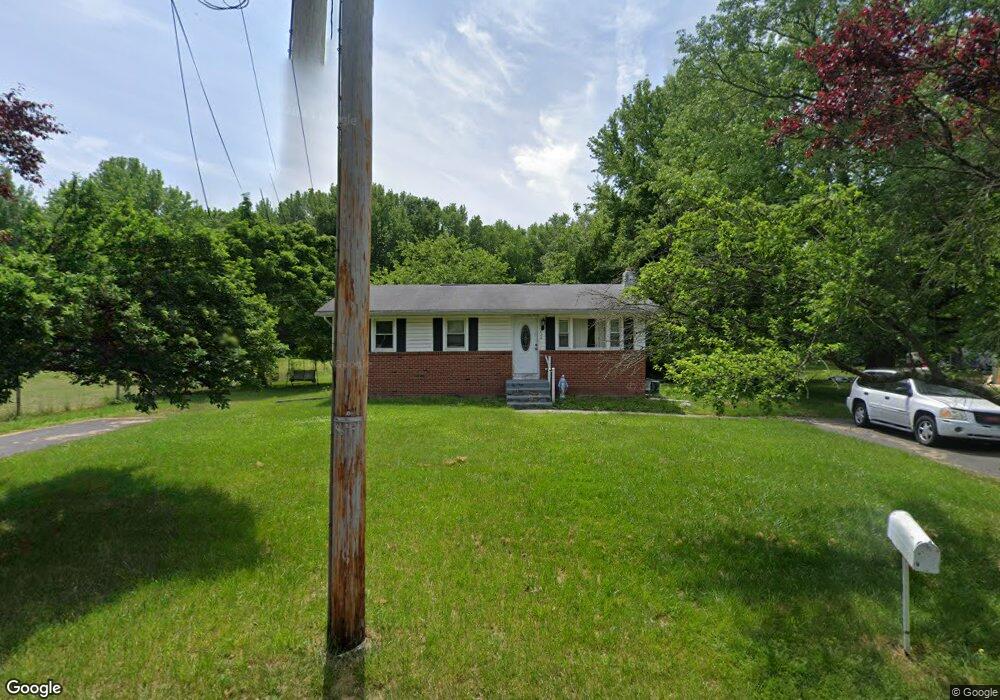 138 E Del a Vue Ave, Penns Grove, NJ 08069 - photo 1