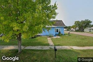 409 State Ave N, Wessington Springs, SD 57382