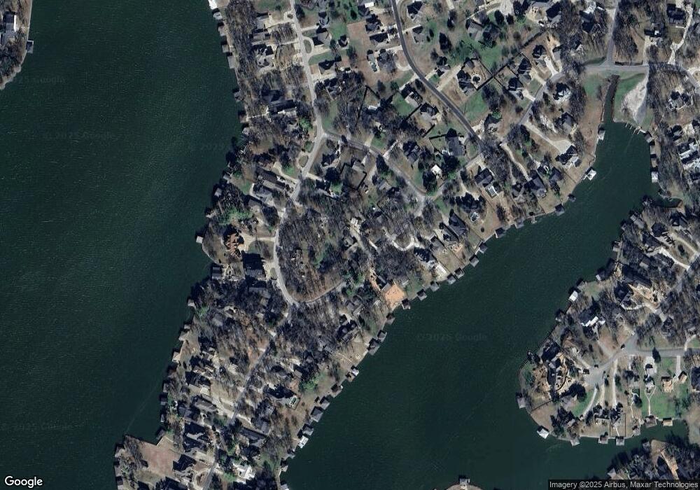 911 Kiowa Dr E, Gainesville, TX 76240 - photo 1