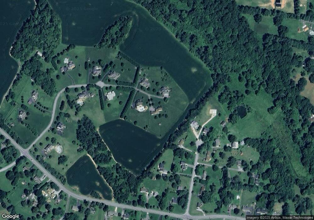 759 John Lawrence Dr, Sykesville, MD 21784 - photo 1