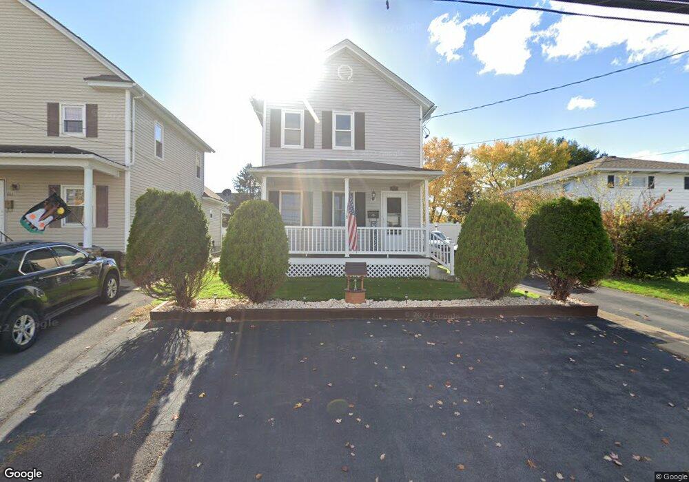 661 E Scott St, Olyphant, PA 18447 - photo 1