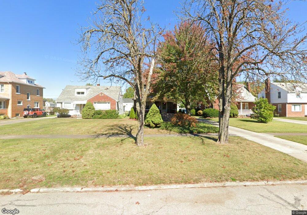 2517 E 31st St, Lorain, OH 44055 - photo 1