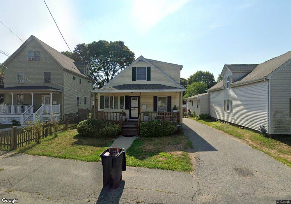 114 1/2 Lynn St, Peabody, MA 01960 - photo 1