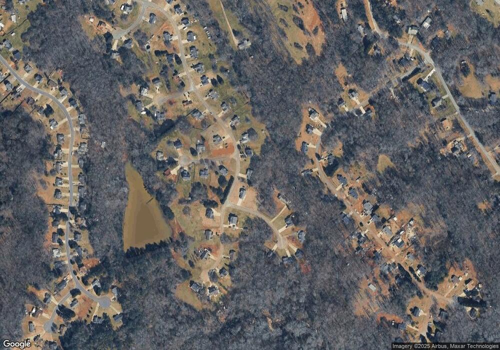 4345 Rolling Ridge Dr, Gillsville, GA 30543 - photo 1