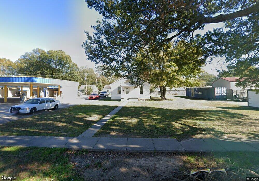 1409 S Main St, Stuttgart, AR 72160 - photo 1