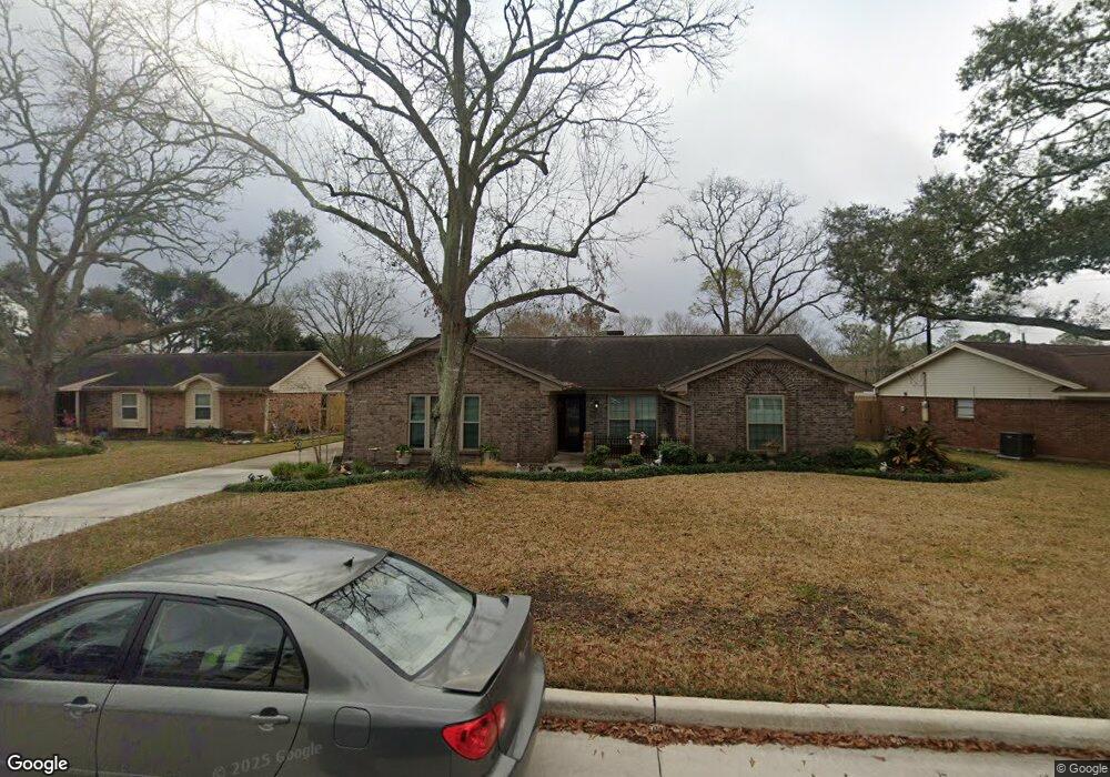 2711 Perry Ln, Alvin, TX 77511 - photo 1