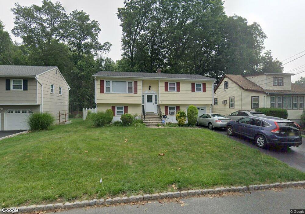 28 Deerfield Rd, Parsippany, NJ 07054 - photo 1