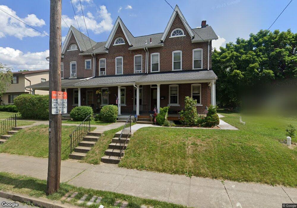 556 W Emaus Ave, Allentown, PA 18103 - photo 1