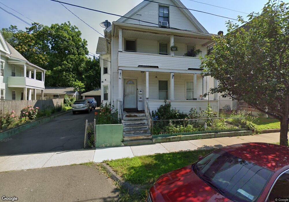 40 Erline St, Chicopee, MA 01013 - photo 1