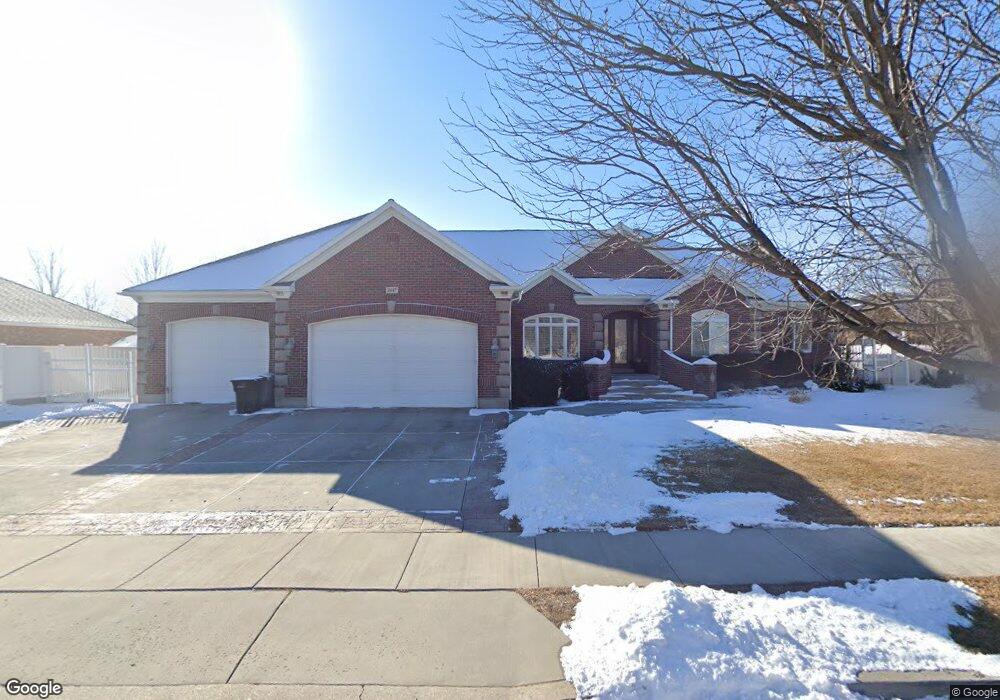 2647 Carriage Oak Ct, South Jordan, UT 84095 - photo 1