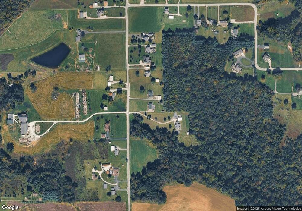 8426 Starlight Rd, Floyds Knobs, IN 47119 - photo 1