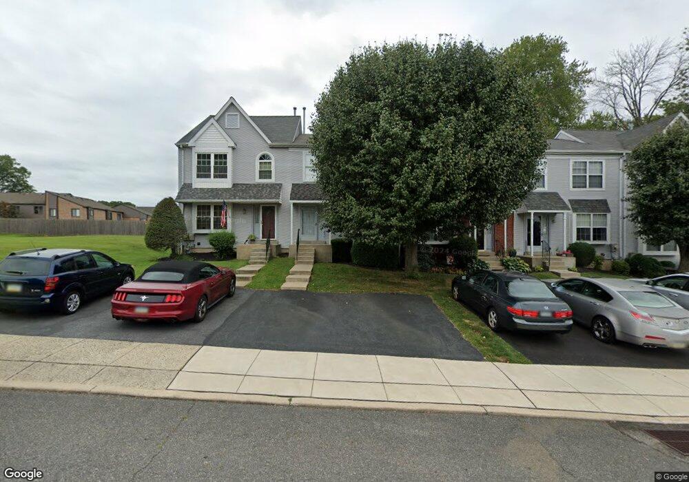 644 Kenney Ln, Brookhaven, PA 19015 - photo 1