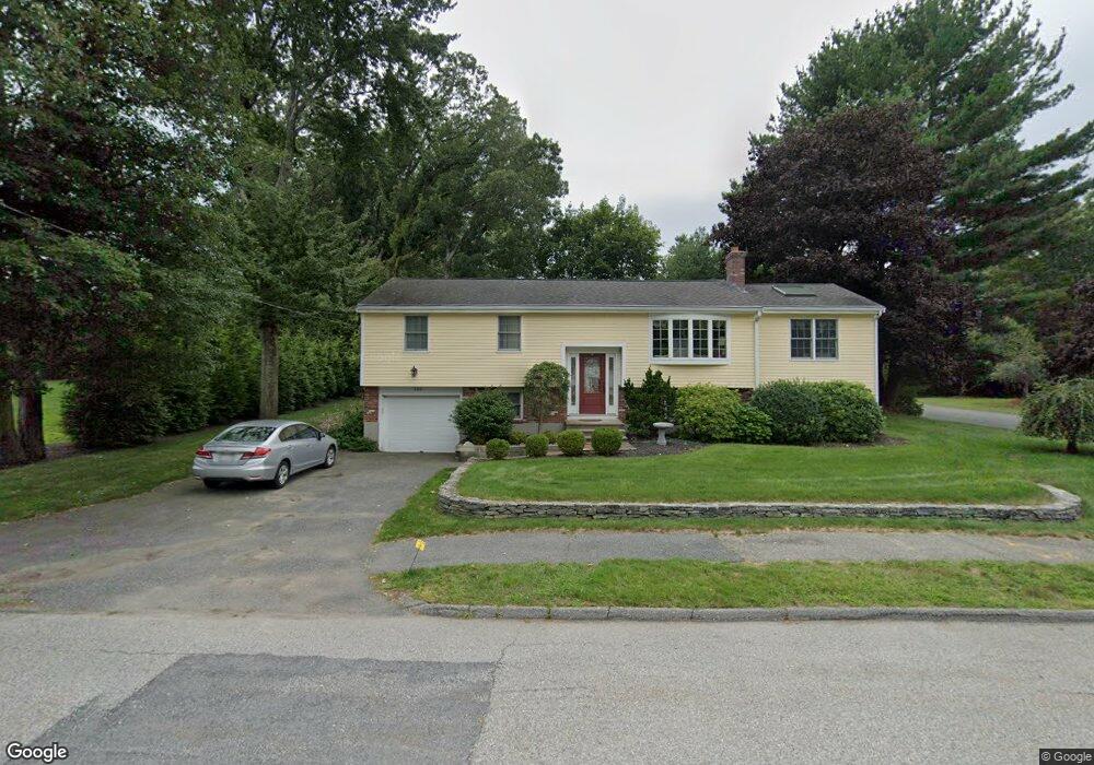 130 Bumble Bee Cir, Shrewsbury, MA 01545 - photo 1