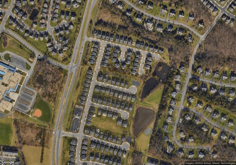 42244 Palm Cove Ct, Chantilly, VA 20152 - photo 1