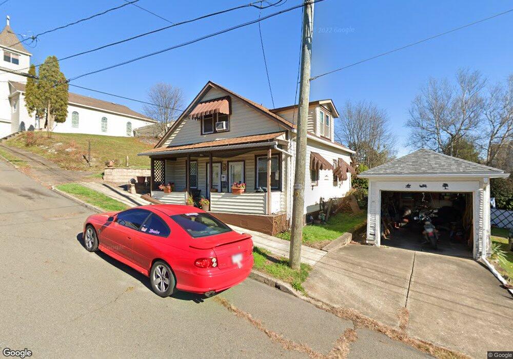 310 Pine St, Nanticoke, PA 18634 - photo 1