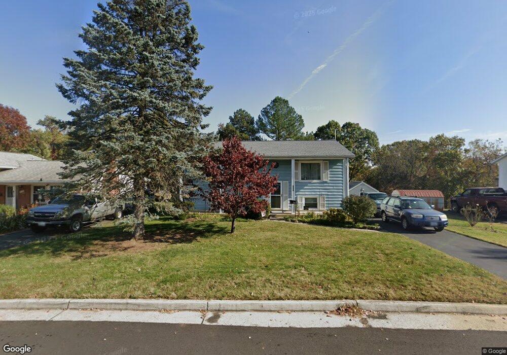 808 W Maple Ave, Sterling, VA 20164 - photo 1